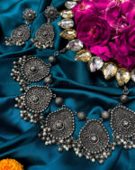 Advika Necklace - Image 2