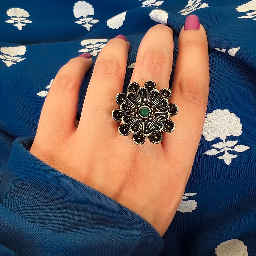 IMG_4133.jpeg Flower Ring - Image 1