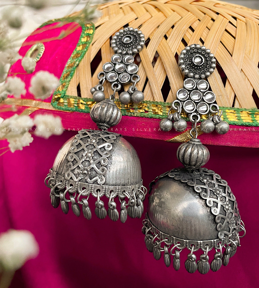 IMG_4224.jpeg Flower jhumki - Image 1