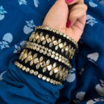 Thread stone bangles 2.8