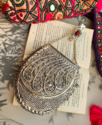 Roohi Phone clutch - Image 3